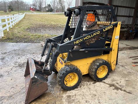 new holland l255 skid steer specs|new holland l250 for sale.